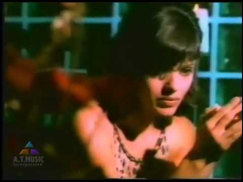 El Ultimo Romántico video