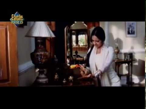 nain tere jhukejhuke hoth tere rukeruke