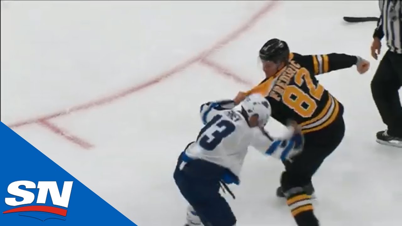 Vidéo: PREMIER MATCH!!!  ET IL CASSE LA FACE DU GARS DEVANT SES PARENTS...