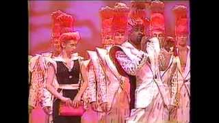 Broadway Cast of GREASE sings BEAUTY SCHOOL DROPOUT - THE TONIGHT SHOW 1994