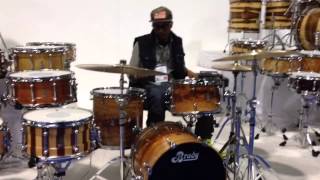 Brady Drums NAMM 2014 Chris Dave plays the Be Bop Kit