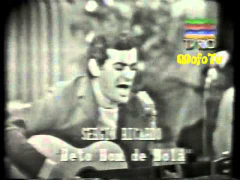 Sergio Ricardo quebra o violão no III Festival de MPB da Record (1967)