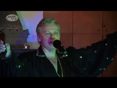 ARTUR SZEWCZYK - " MY CYGANIE " - ZESPÓŁ  THAGAR , 2013 r.