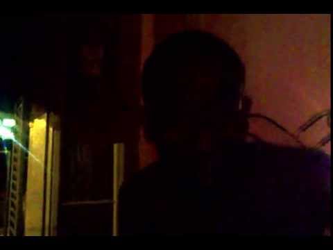 CH RAPPER & MAUTARI BEATBOX - Improviso no Escuro(UMSALVEPROFUTURO)