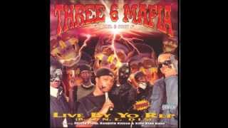 Three 6 Mafia - Throw Yo Sets in Da Air