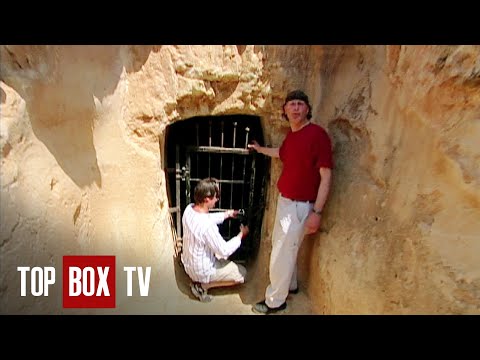 John The Baptist Tomb Uncovered! - The Naked Archaeologist 110 - John the Baptist