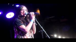 Ebony Day - Brush You Off My Heart - Showcase Live