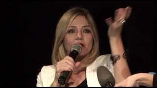 Pogovor s Katarino Čas po novinarski projekciji filma Volk z Wall Streeta. video