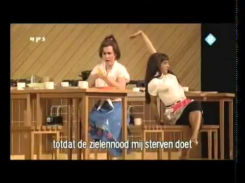 Maite Beaumont sings "Smanie implacabili" from Così fan tutte. Mozart