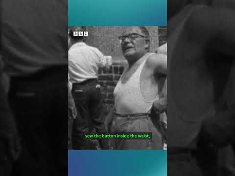 1960: PETTICOAT LANE Market Traders | BBC Archive