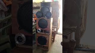 Download lagu 1000 Watt speaker mp3