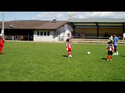 Tournoi de foot de l'école de foot de Bassecourt à Vicques