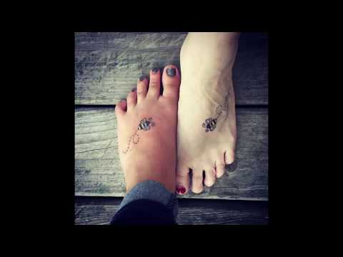 28 Mother-Daughter Tattoos That Show Their Love