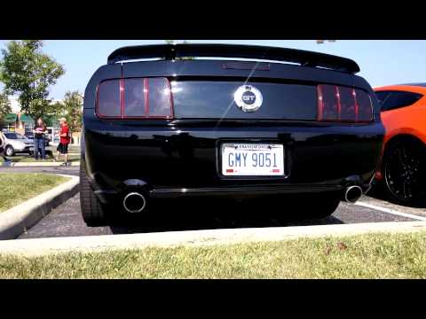 2005 Mustang GT Flowmaster Outlaws Exhaust