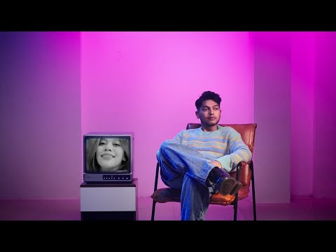 Mark Natama – Penikmat Senyummu (Official Lyric Video)