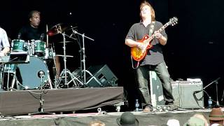 John Mayall - Nothing to Do With Love (Live at Puistoblues 2011)