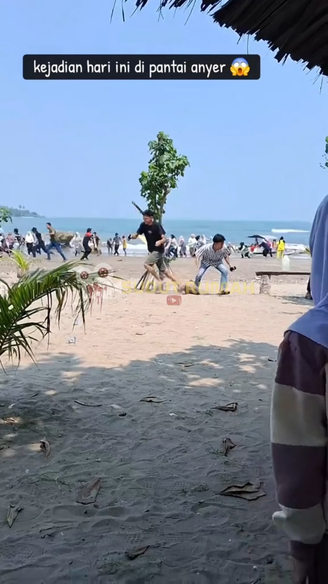 Viral di media sosial! 🎥 Yuk, cek sudut pandang unik dari video ini yang bakal bikin kamu pengen traveling lagi! ✈️