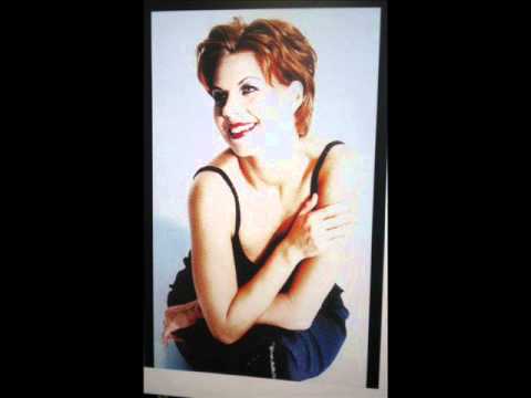 Heidi Kyrö: Päivänvaloon - Love Shine A Light