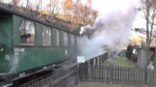 preview picture of video 'Dampfjäger Preßnitztalbahn Ausfahrt Jöhstadt/ old saxon steam train leaving Jöhstadt'