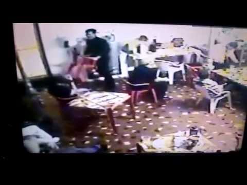 Reação do torcedor depois do gol de Davi Luiz