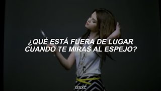Selena Gomez &amp; The Scene - Falling Down (Traducción al Español)