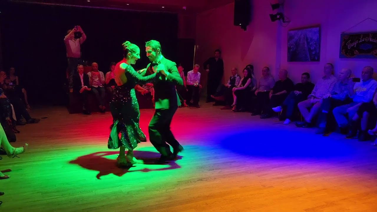 Argentine tango: Maureen Muñoz & Martin Almirón - No Hay Tierra Como la Mía