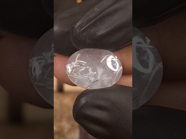 حجر عقيق مسماري طبيعي