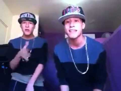 Los gemelos -- freestyle para mi suegra *-*