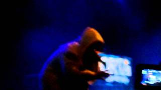 Tumba Lírica. Porta 29 de Mayo &#39;11