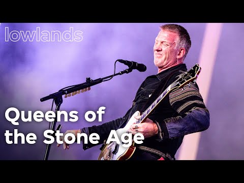 Queens of the Stone Age - Straight Jacket Fitting & Go With The Flow (live at Lowlands 2025)
