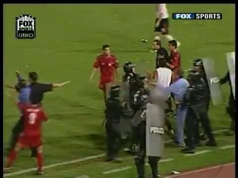 Football Fight Brawl - America de Cali (COL) vs. River Plate (ARG) - Copa Libertadores 2003