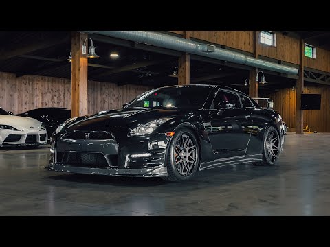Used 2013 Nissan GT-R Black Edition for sale in New Albany, IN at