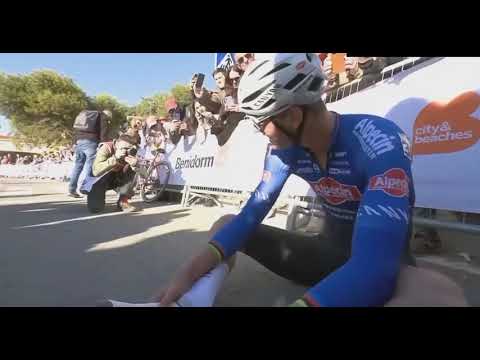LAST LAP of UCI World Cup Benidorm 2023 | MVDP vs VAN AERT