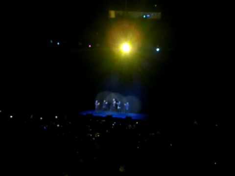 4.5.17 The Filharmonic - Flashlight (cover) LIVE at Fifth Harmony's #727tourManila