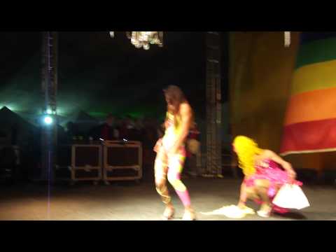 YASMIN CARRAROH  FEIRA DA DIVERSIDADE 2012 07*06*2012