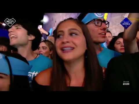 I Bnkr44 ricordano Pino D’Angiò al Battiti Live