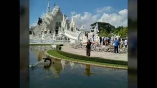 preview picture of video 'How beautifully carved white Temple, in Chiang rai , Thailand.'