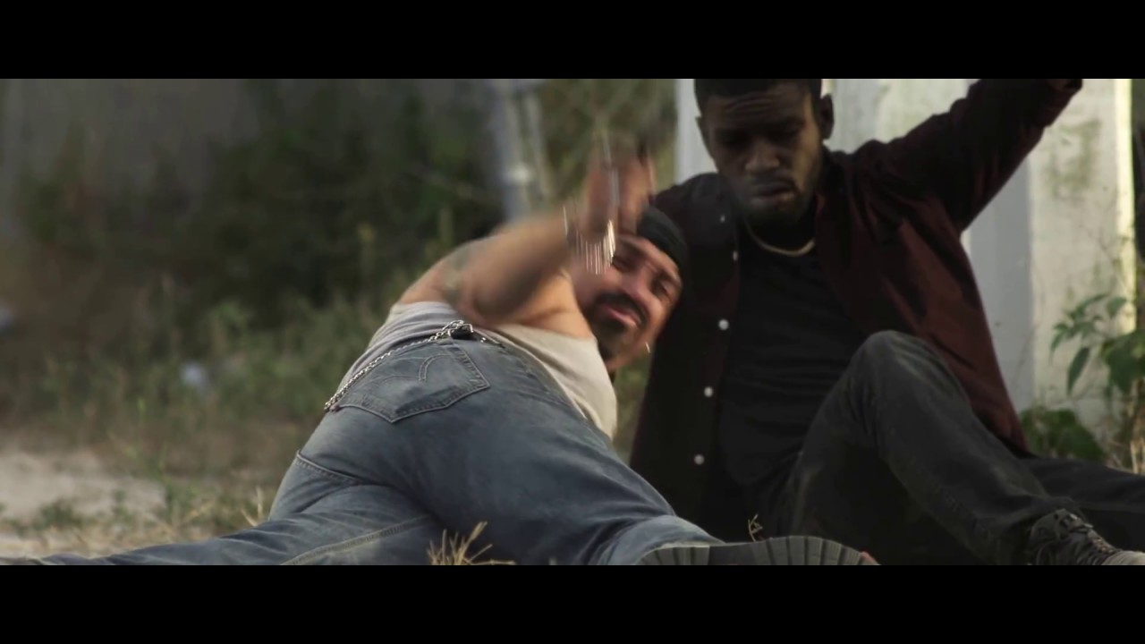 Gangsters Brawl with Reggie and Lightning