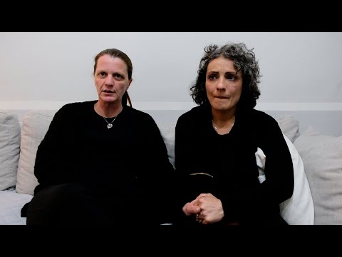 Simone, Gianluca e Giovanni uccisi per uno sguardo, l'urlo di dolore delle loro  mamme