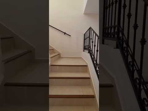 CASA AMUEBLADA EN RENTA EN MERIDA EN PRIVADA EN GRAN SANTA FE DE 3 RECAMARAS