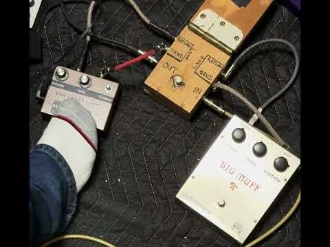 Ram's Head Accurate Big Muff Clone Stolhand Pedals. imagen 8