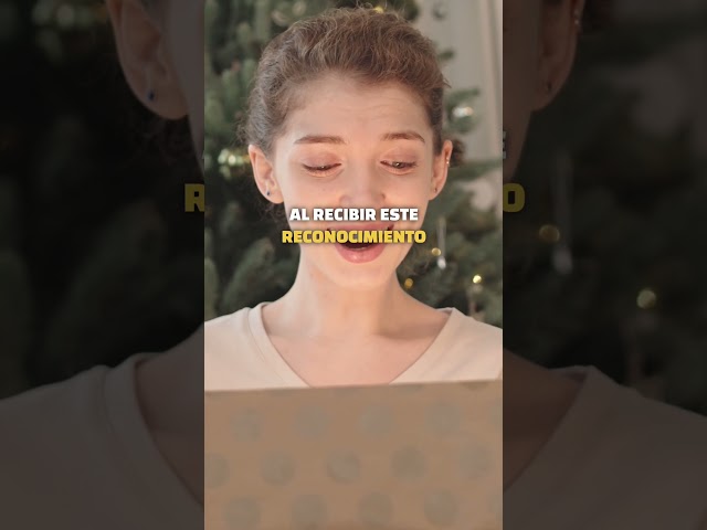 Vídeo relacionado con Regalo del equipo de cine para amantes del cine y aficionados al cine Sudadera