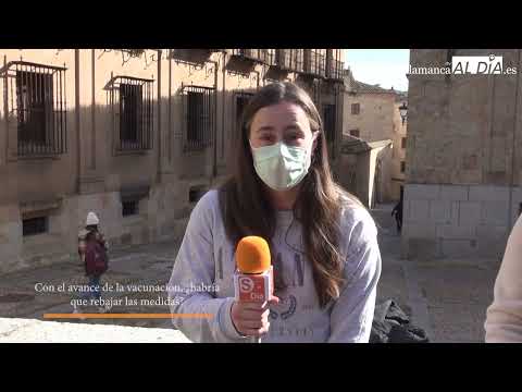 Los salmantinos opinan: Mascarilla en exteriores, ¿sí o no?