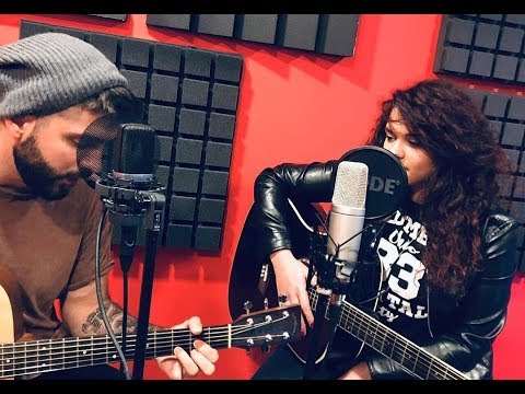 Iva Ćurić & Matej - Shallow (cover)