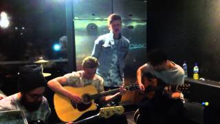 Natives -Going It Alone (Egypt Lane) (HD) Pre-show acoustic