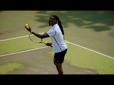 I invited JINITO MONIZ to play tennis at home!