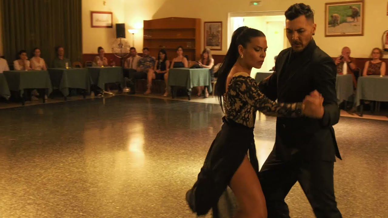 Carla Espinoza & David Samaniego Juny 2024 a Milonga Casa València, Barcelona