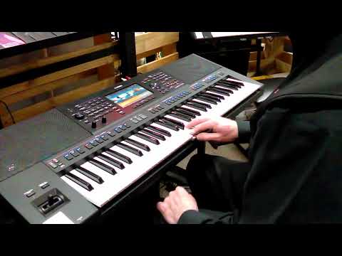 Yamaha PSRSX700  One Touch Settings Demonstrated at Prestige Pianos Preston Vic