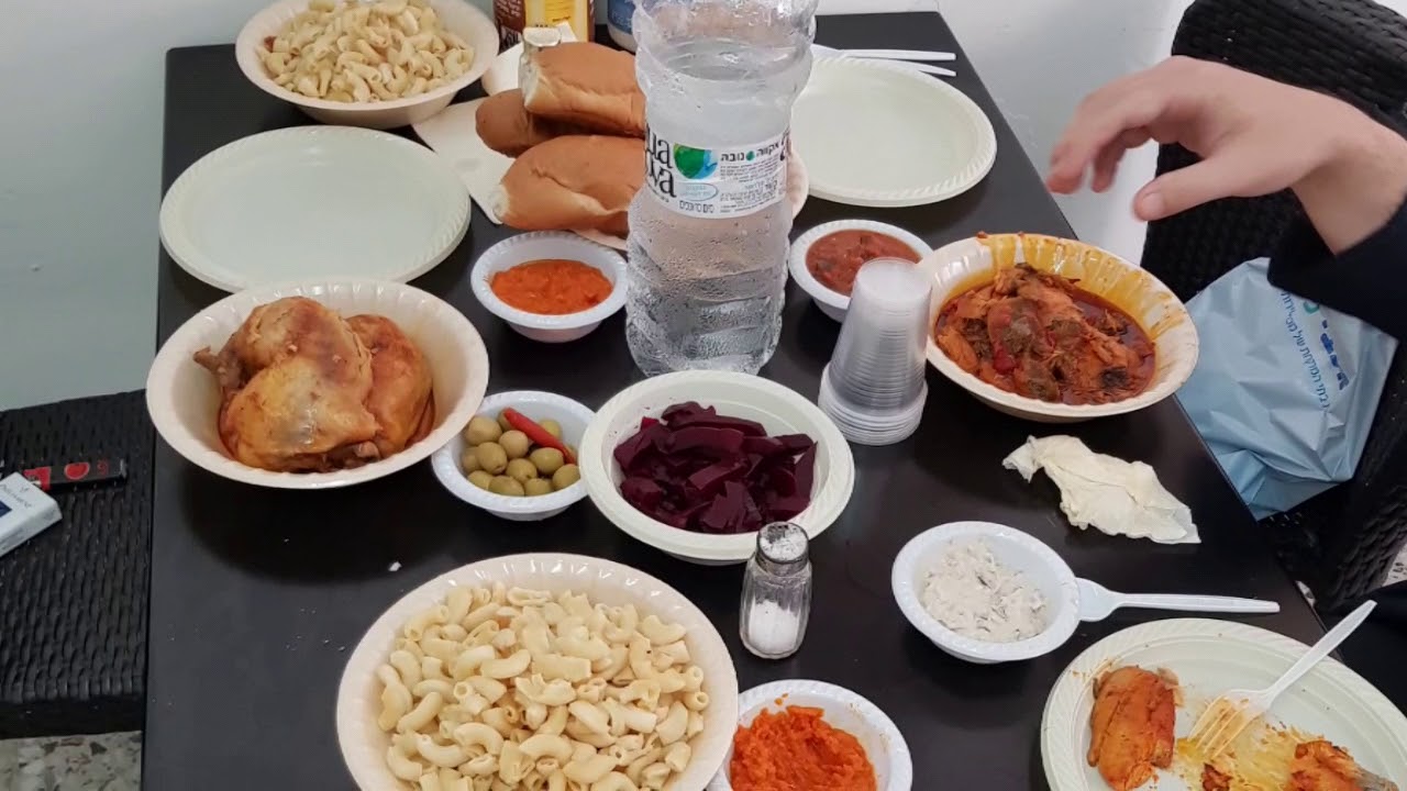 וידאו אחד thumbnail