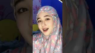 Download lagu cewek hijab cantik banget#hijab#cewek cantik#tiktok2021 mp3